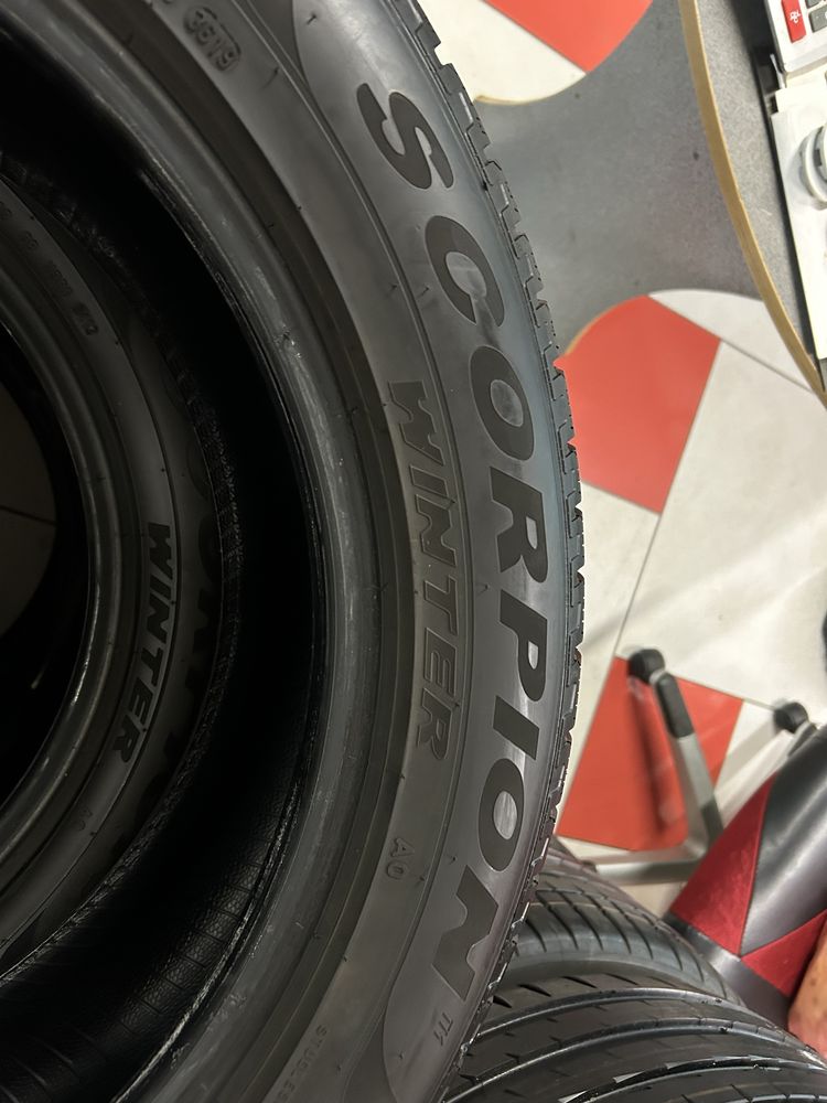 Гуми 235/55/19 Pireli 4 бр