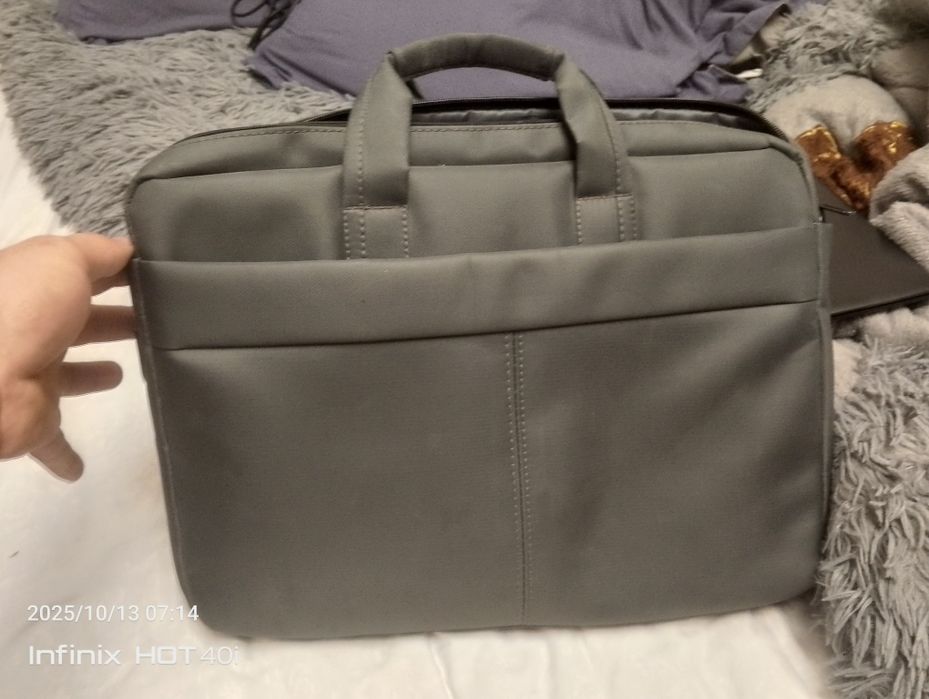 Noutbuk acer sotiladi