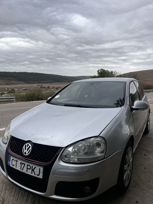 Golf 5 pachet GTI  1.9 tdi 105cp automat