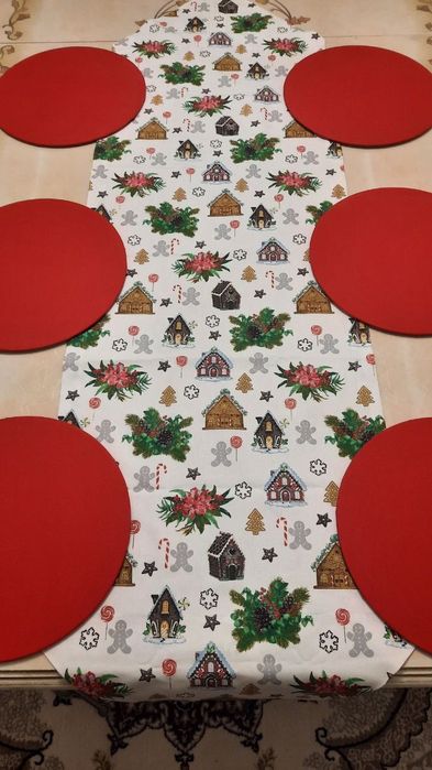 Новогоднее настроение Подарок Скатерт Раннер Подтарельники