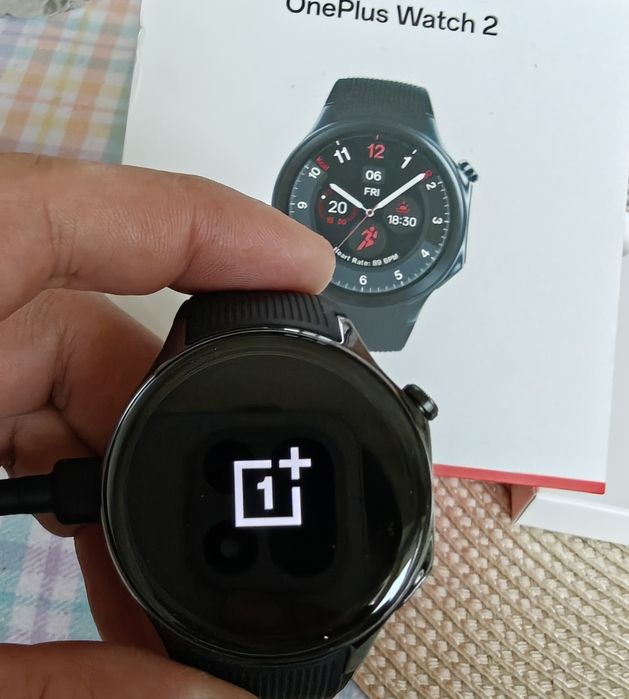 Vând Oneplus Watch 2 - ca nou