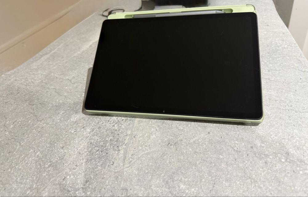 Tableta lenovo M11