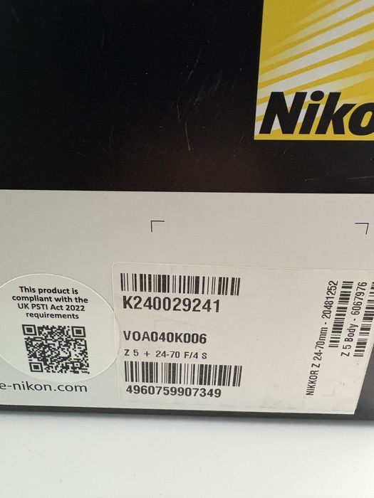 Nikon Z5 Aparat foto Mirrorless + 24-70 f4/s sigilat