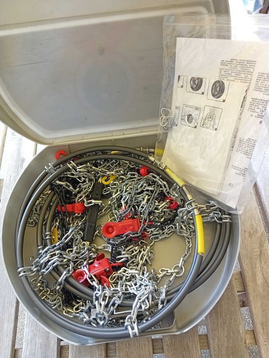 Вериги за сняг за леки автомобили, SUV и лекотоварни автомобили