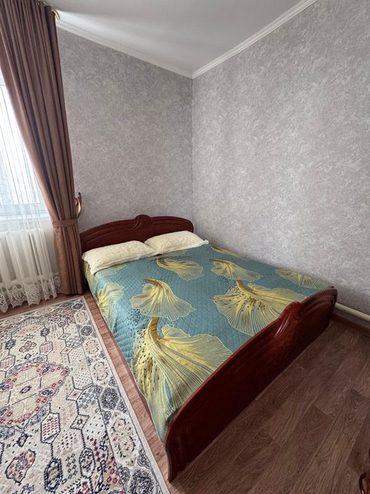 Продам спальный гарнитур