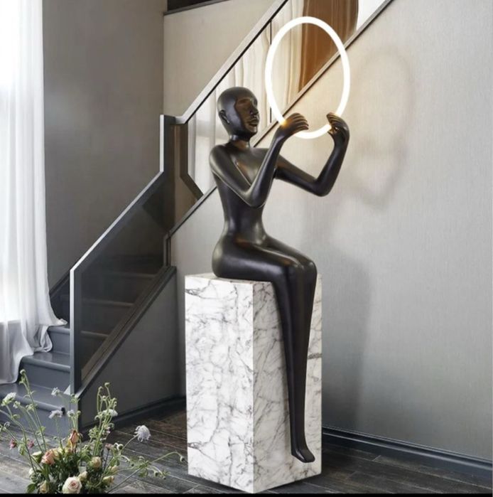 Античные, декоративные торшеры