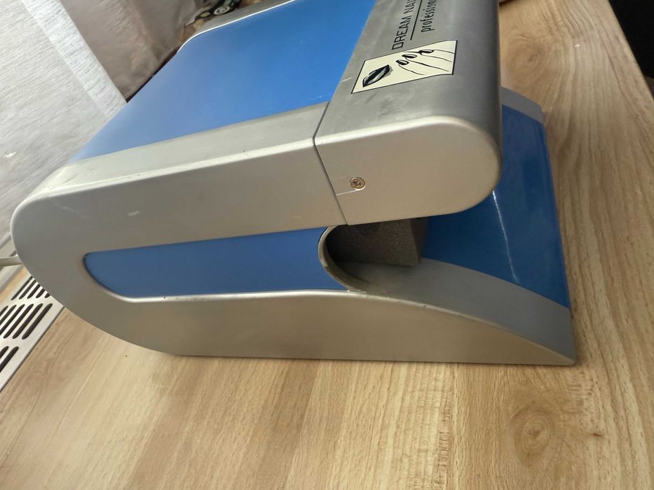 Lampa de unghii Dream Nails