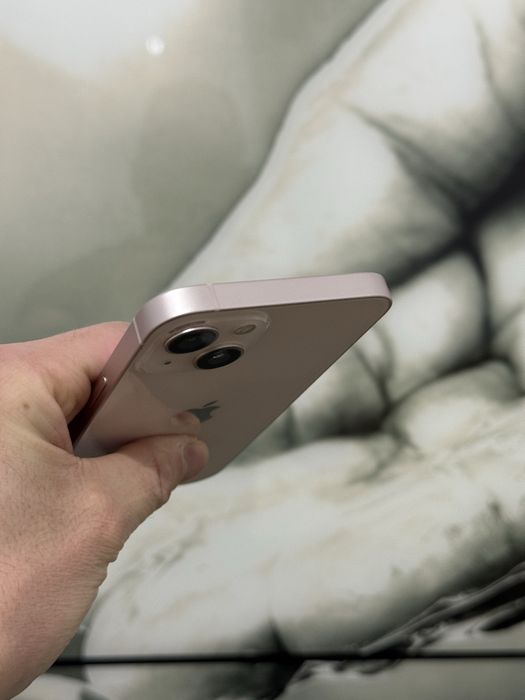 iPhone 13 Pink 128 GB
