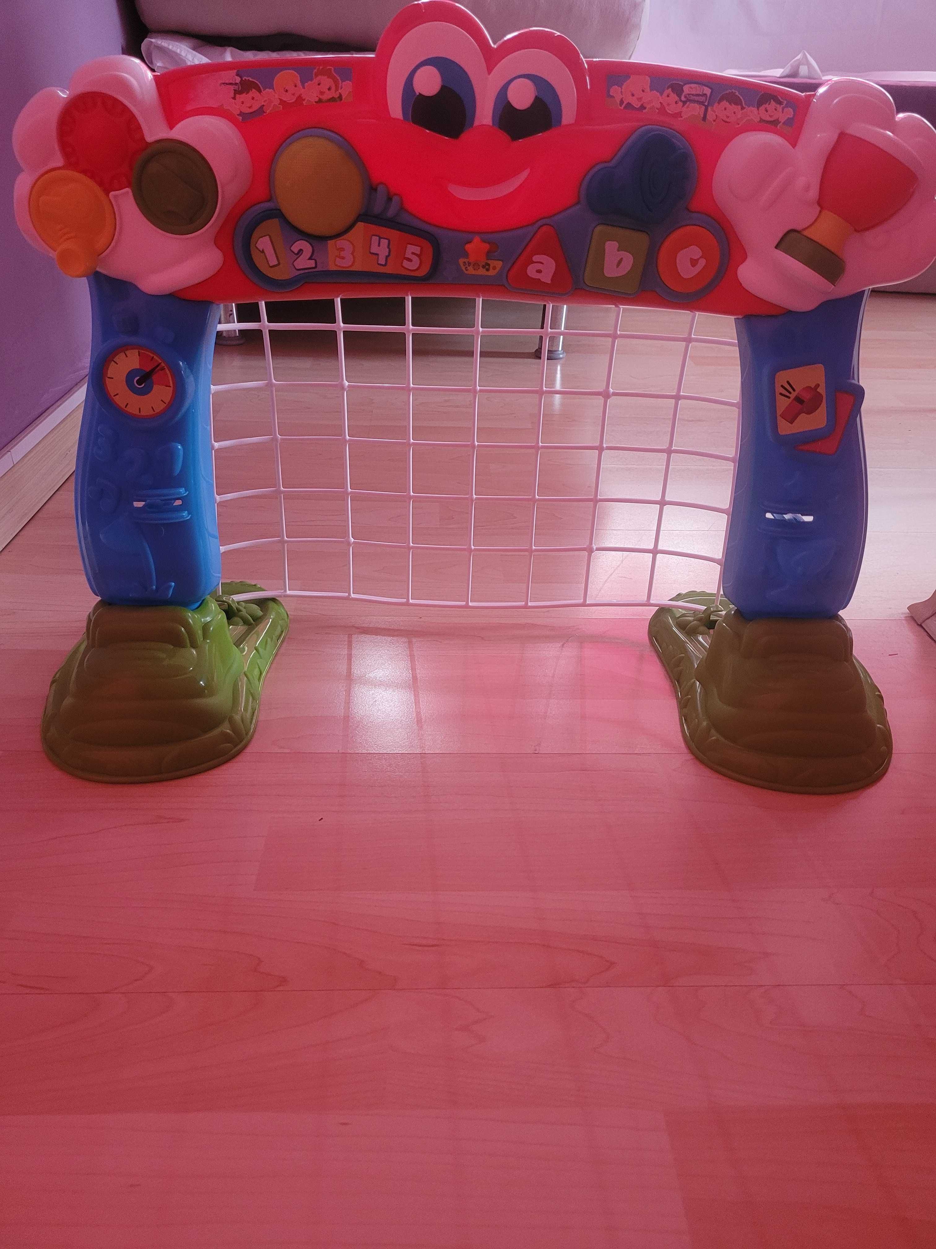 Интерактивна играчка -Футболна врата Clementoni