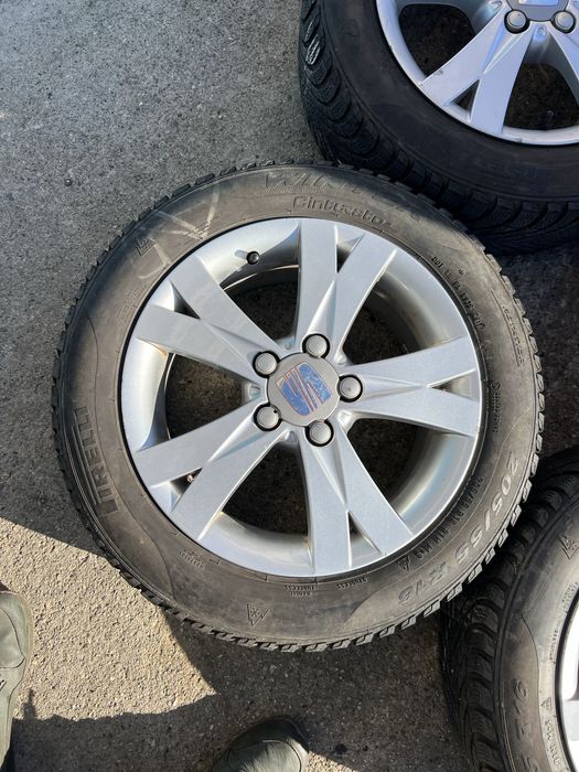 Джанти Seat Leon/Altea с зимни гуми 205/55/16 . Дот19