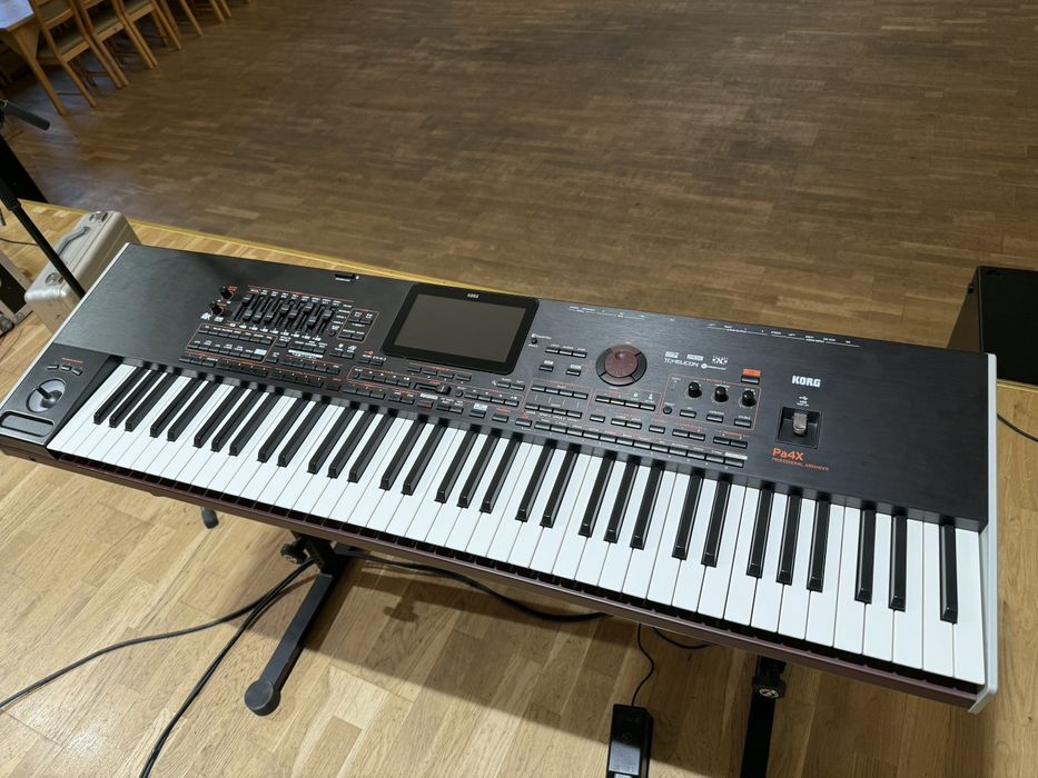 Korg pa4x 76 keys