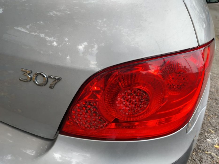Vând Peugeot 307 1.4benzina