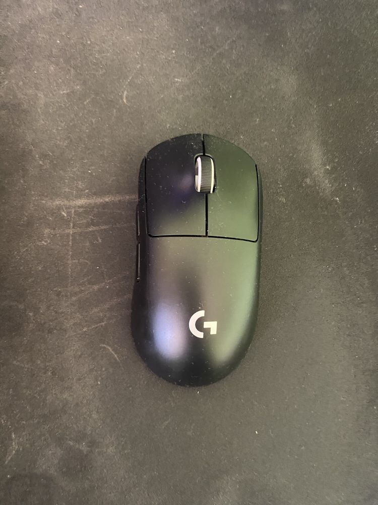 Logitech G Pro Superlight *НОВА*