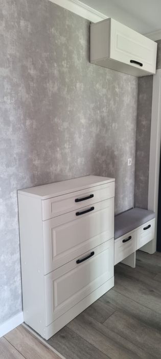 Продам мебель для прихожей