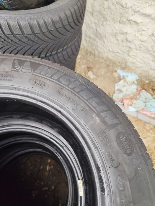 Set 4 anvelope Michelin 195.65.15 vara