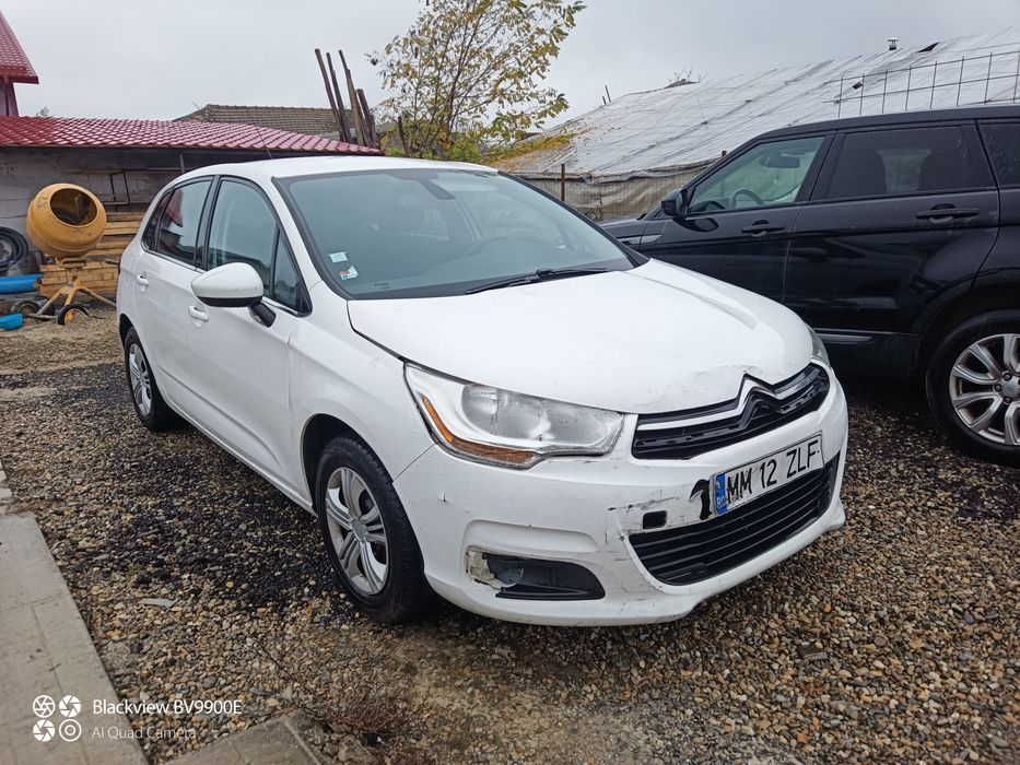 Citroen C4 2015 1,6d ușor avariat perfect funcțional