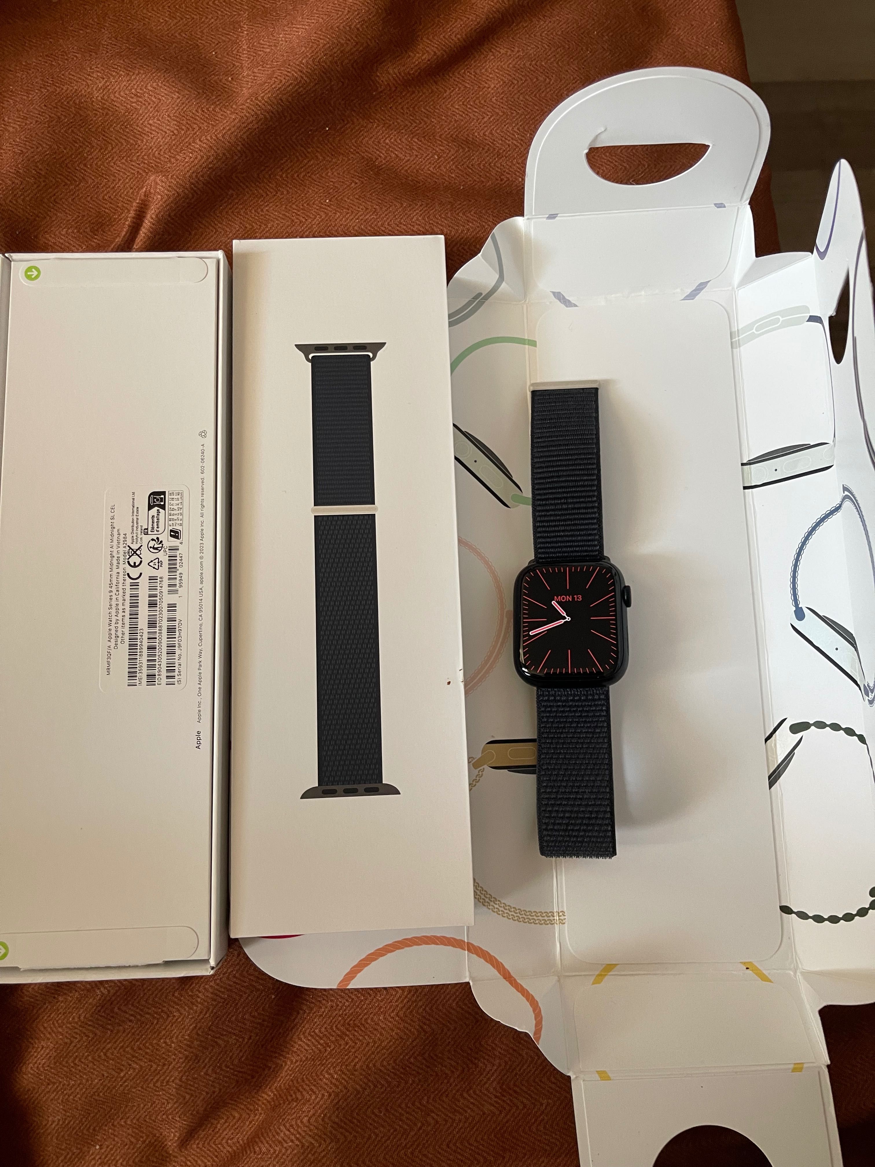 Часовник Apple Watch 9