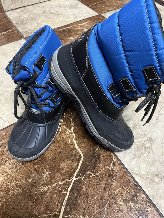 Ботуши Demar и други подарък