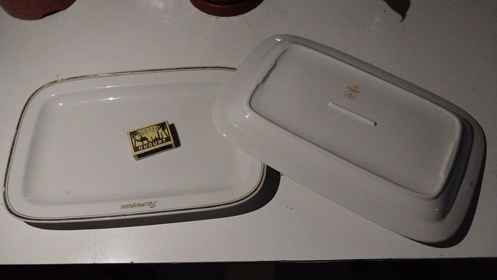 Поднос и чайники.СССР.Фарфор.