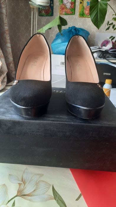 Продам туфли . В отличном состоянии