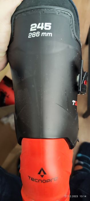 Ски обувки Tecnopro 38 номер 245/286mm