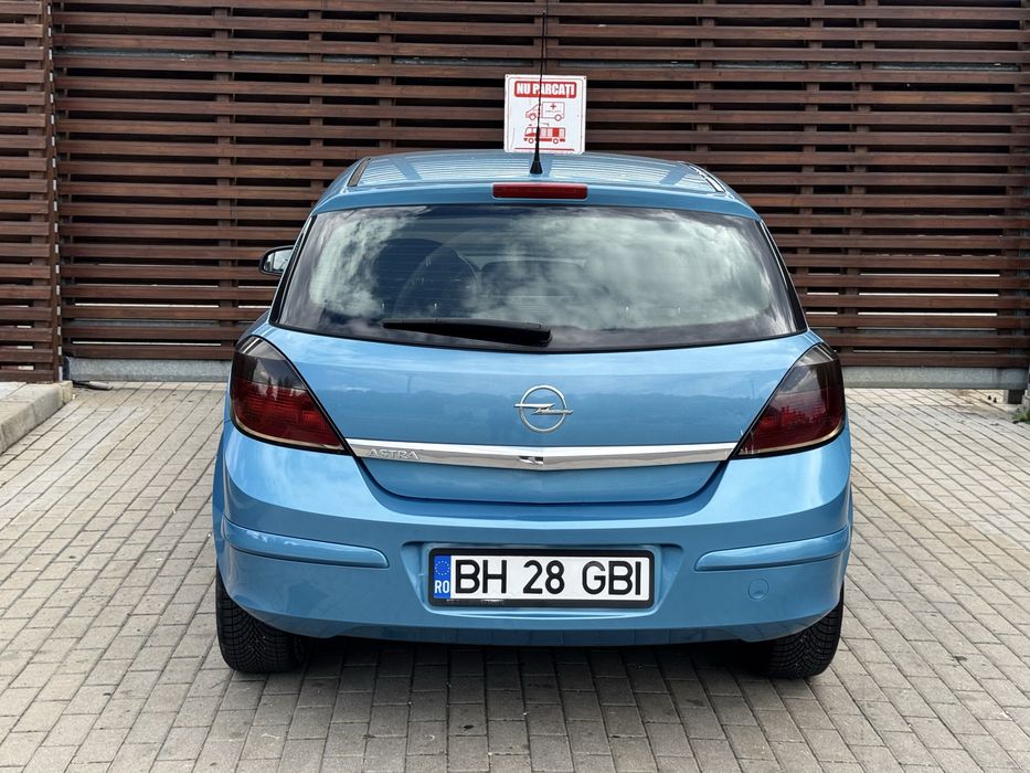Opel Astra H - 1.4 benzina 2007