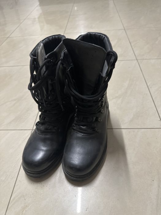 Bocanci negri - marimi: 41 (27)