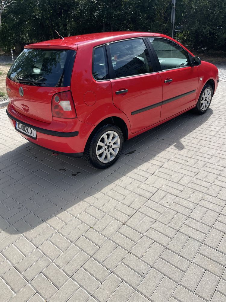 Продавам VW Polo 1.2