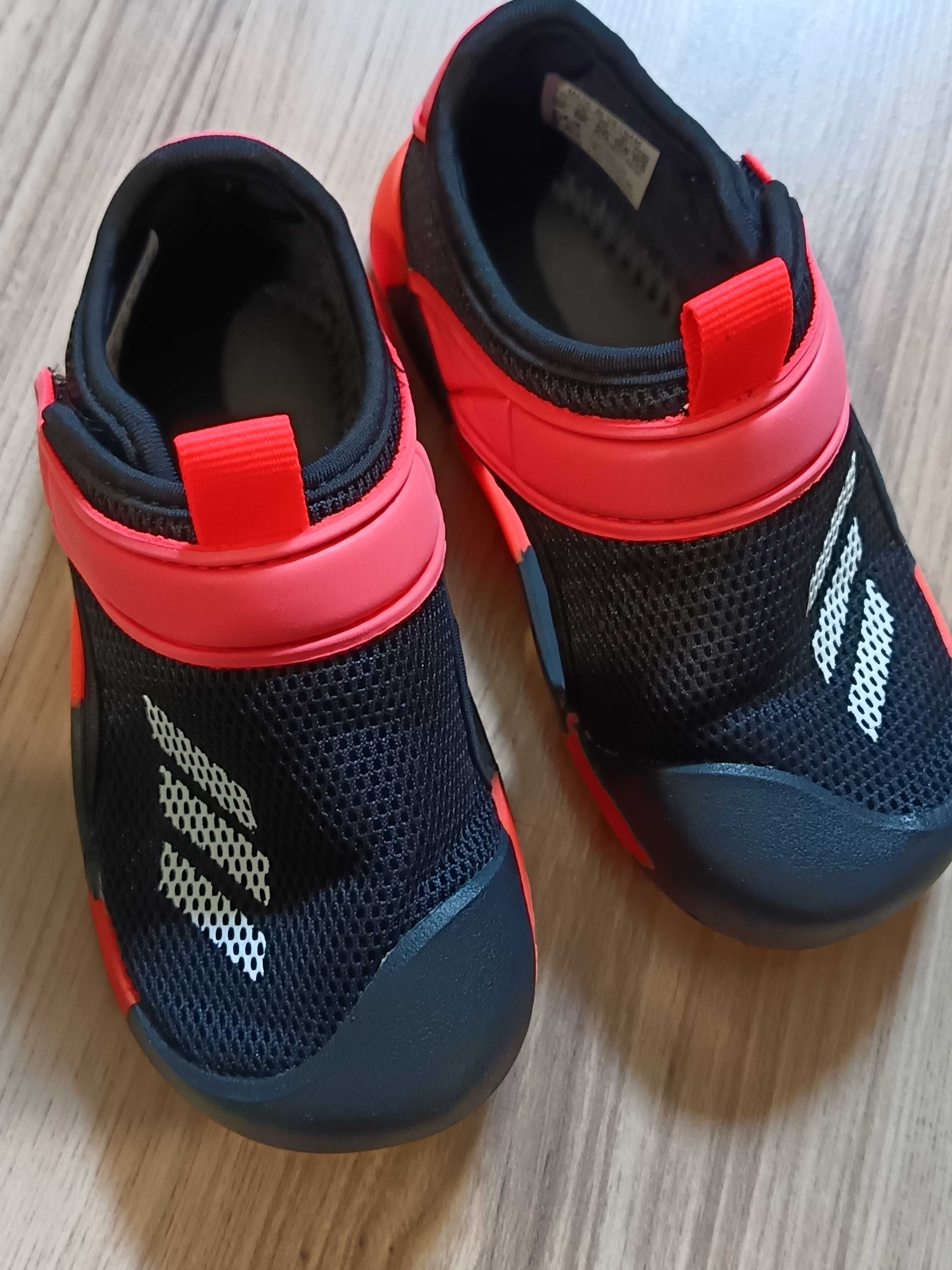 Adidas детски сандали, 26 номер
