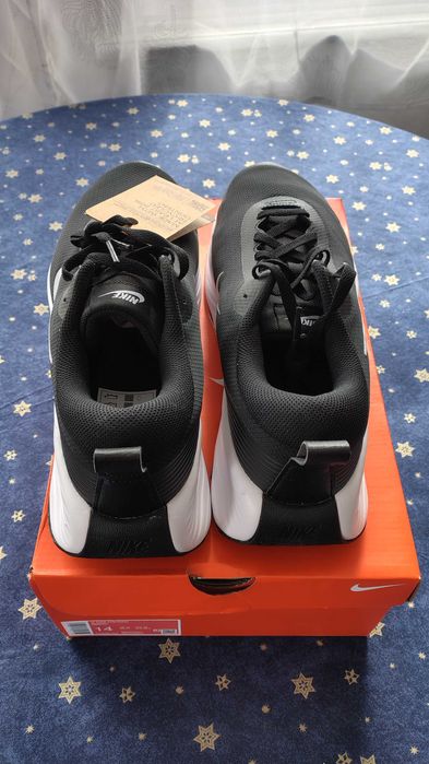 Нови Маратонки мъжки Nike, найк, номер 48.5, стелка 32см