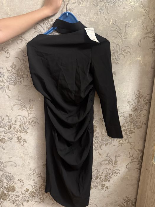 Платья вечерние новые с биркой