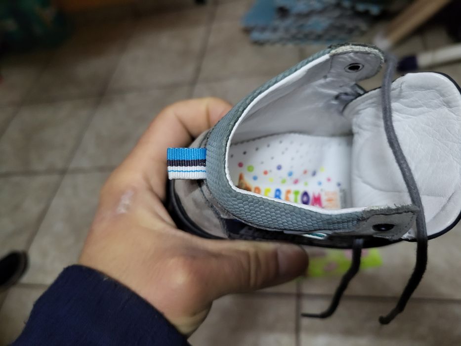 Ghetuțe Bebetom numărul 21