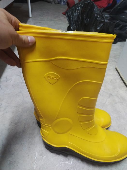 Сапоги резиновые