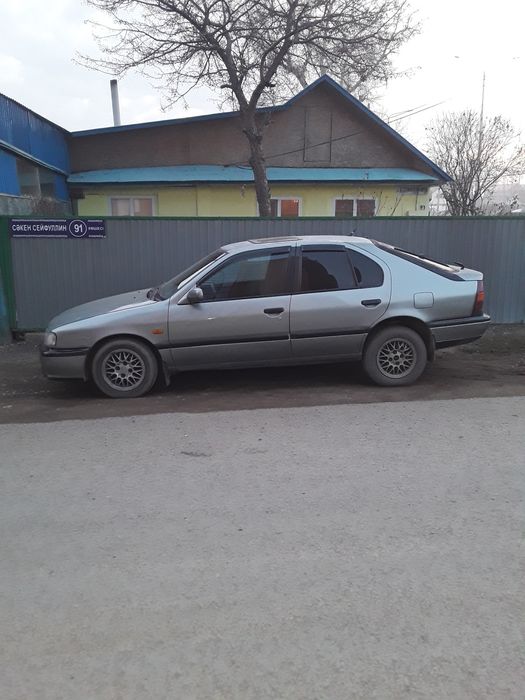 Продам Нисан пьемера  93г карбюратор