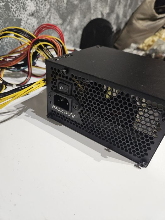 Sursa PC Xilence 500w