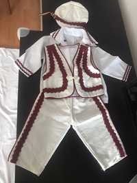 Costum traditional bebe 0-6 luni Nou