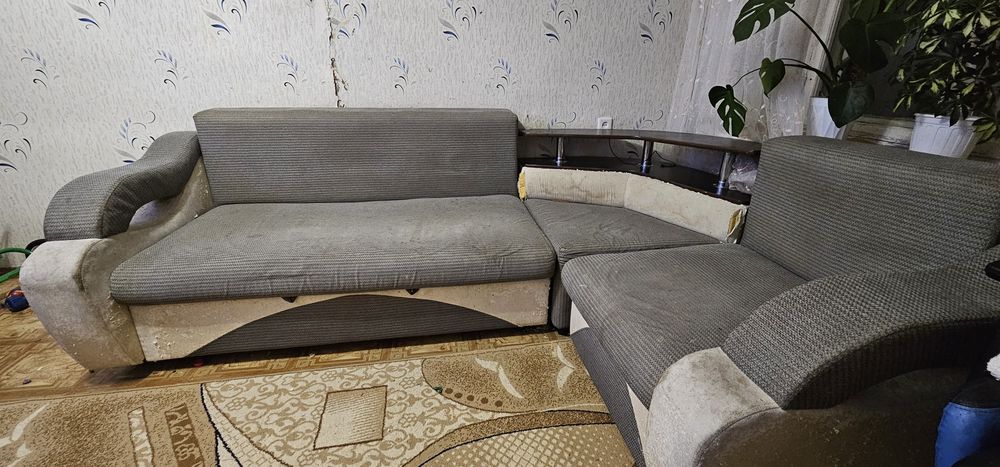 Отдам диван бесплатно