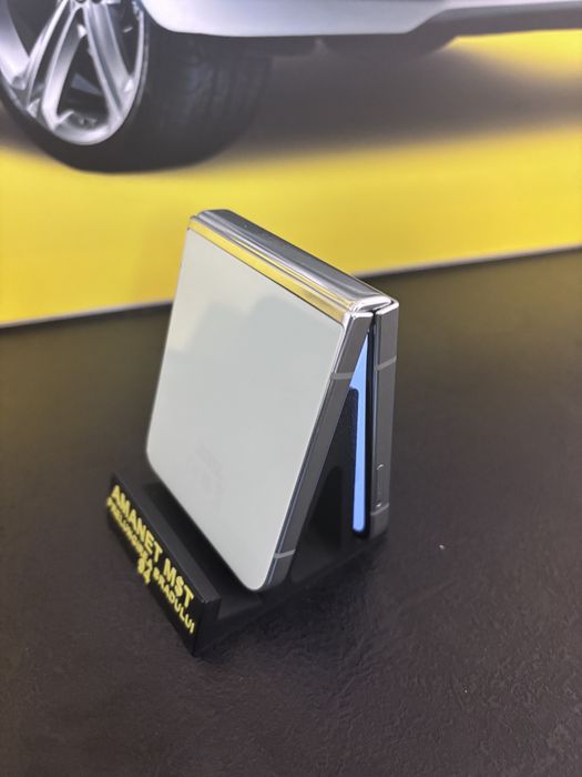 Samsung z Flip 5 256 Stare buna 9.9/10