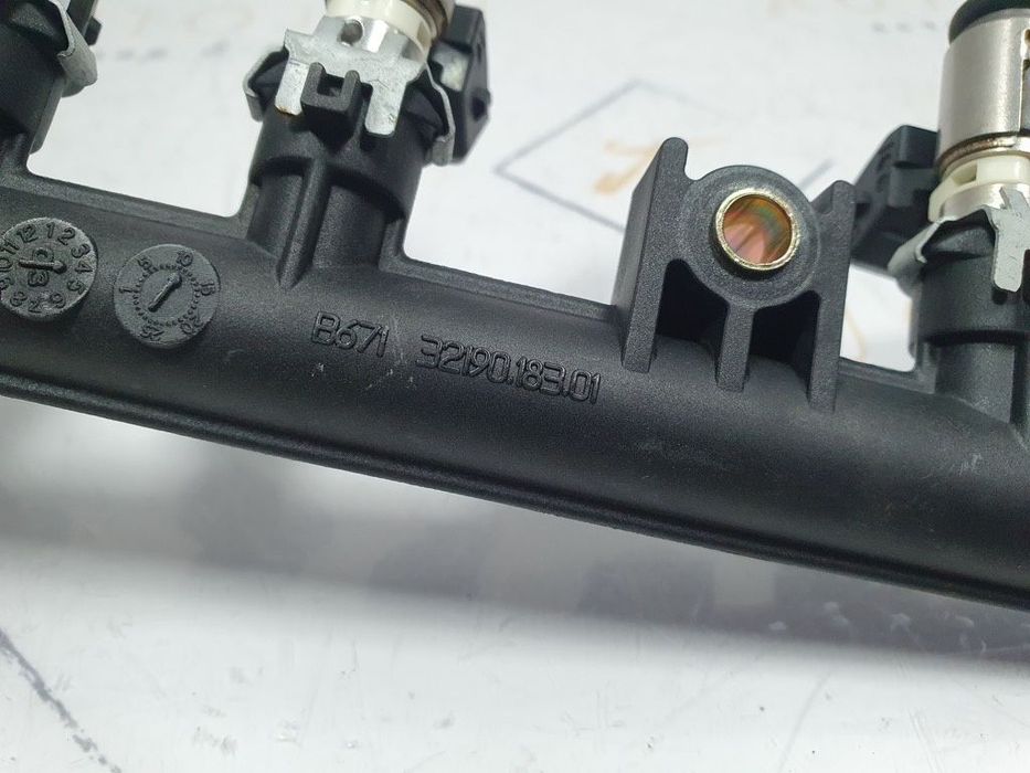 Rampa si injectoare FIAT PUNTO 188_ 1999 - 2012 1.2 16V 80 188 A5.000  3219018301