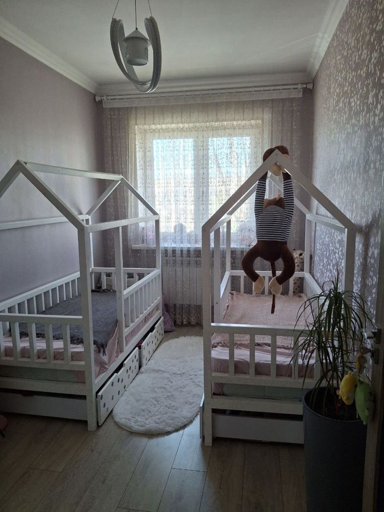 Продается своя 5 комнатная квартира