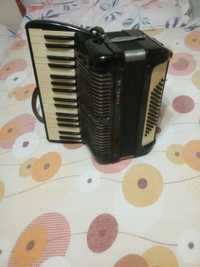 Acordeon Hohner Verdi l a 880 bandon