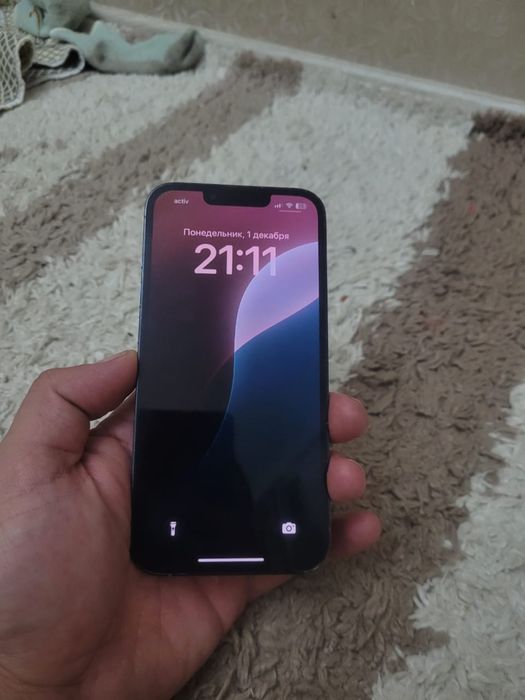 Айфон 13 про в отличном состоянии