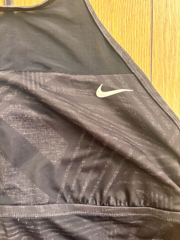 Дамски клин 7/8 и потник Nike