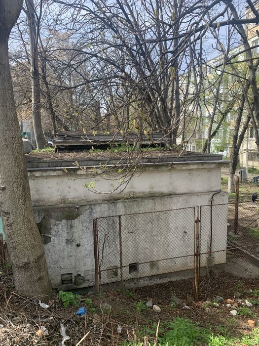 Vand cladire 29 m2+ teren 61m2 CENTRU