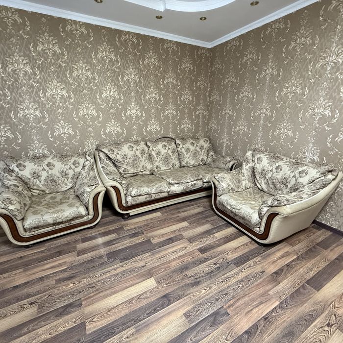 Диван и два кресла 25000тг