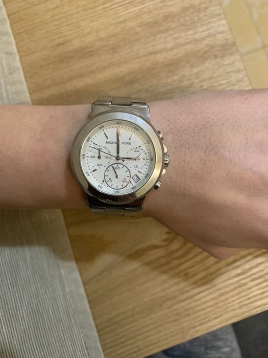 Часовник Michael kors