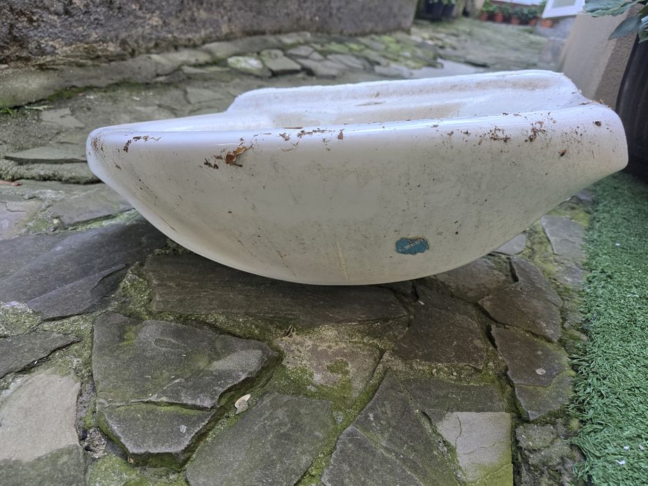Chiuvetă baie fără mască