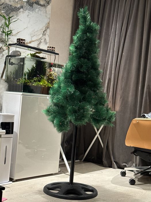 Елка 180 см как новая