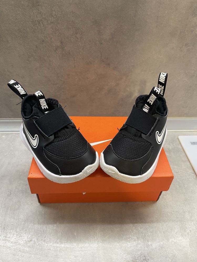 Детски маратонки Nike Flex Runner 3 с лесно обуване , 19.5 EU