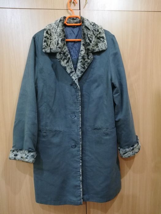Vând pardesiu cu blanita